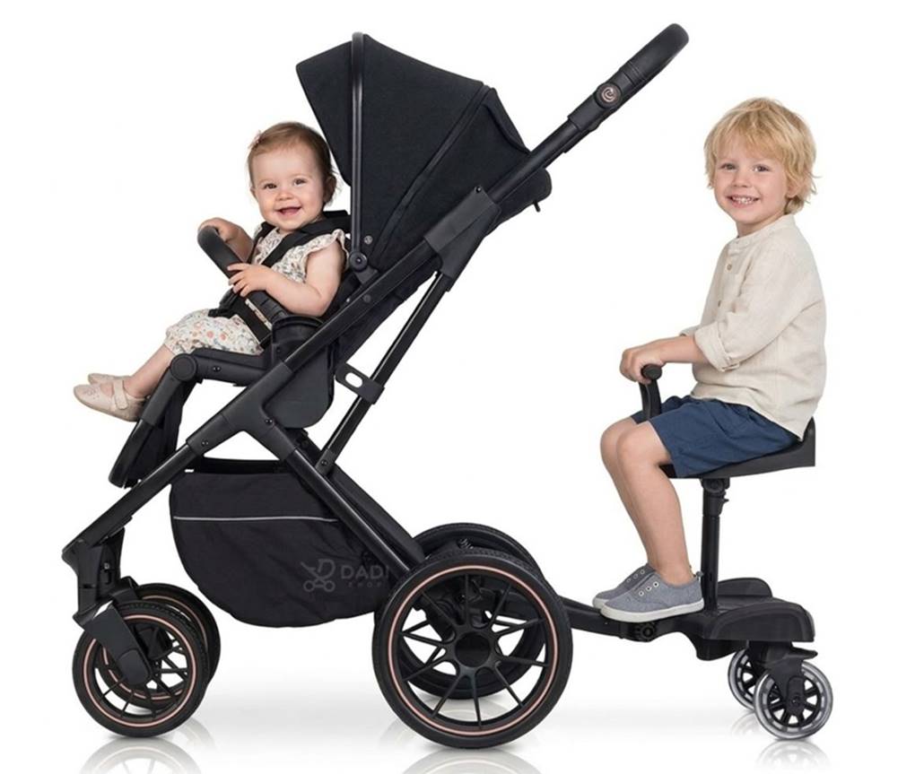 Prezentacja dostawki do wózka z siedziskiem Colibro Board przez dzieci